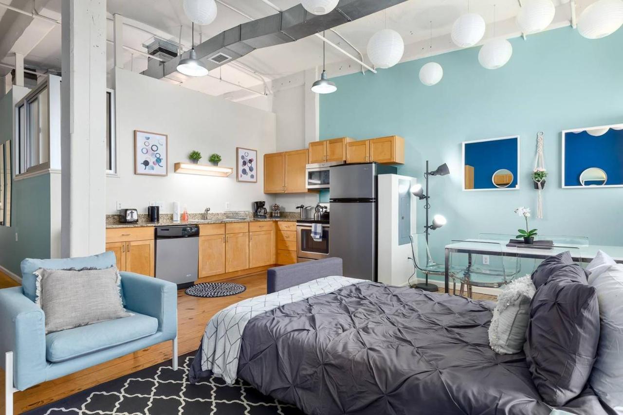 Trifecta 2br Free Parking Modern Superhost Durham